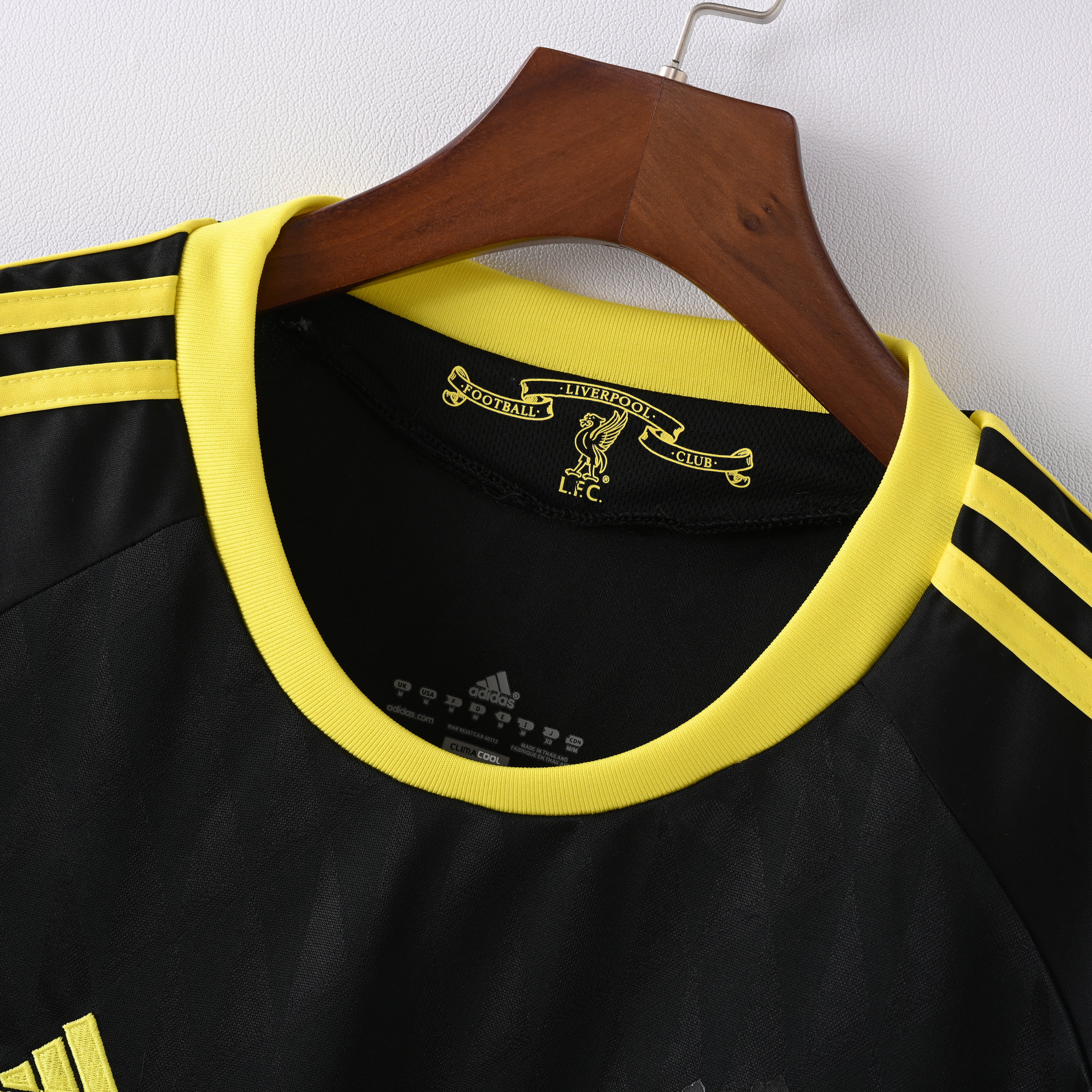 3° Camisa Liverpool 10/11